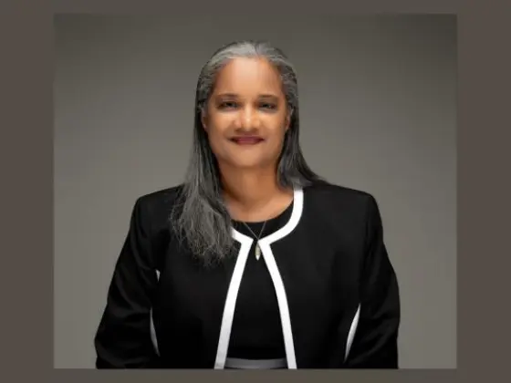 Stephanie Lewis,
                            Health & Wellness, Health & Wellness, Personal Development & Coaching
                            Expert at Thrive & Align: Minggu Kesejahteraan Musim Gugur 2025